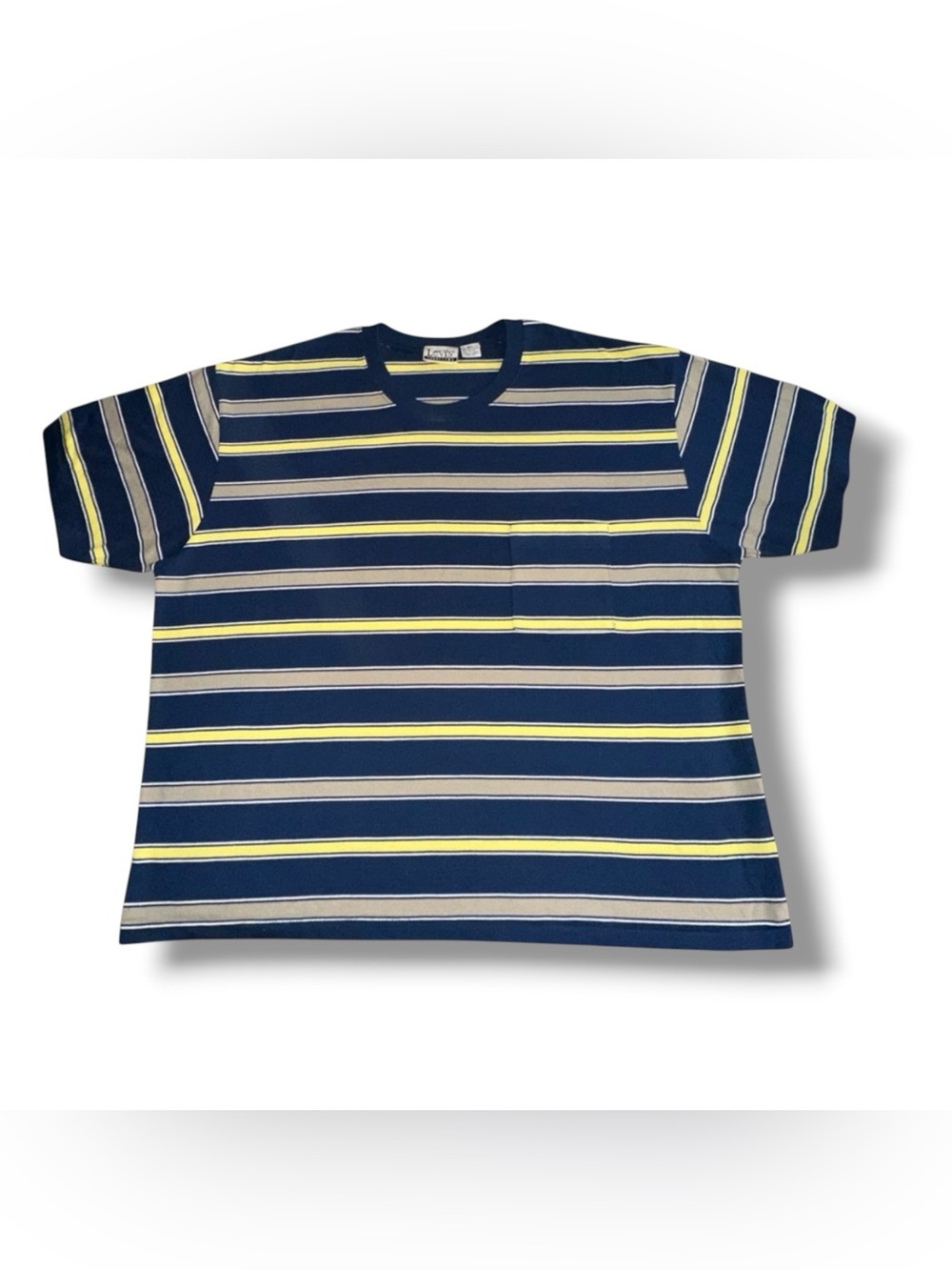 Men’s Levi’s Travelers Striped Pocket T-Shirt